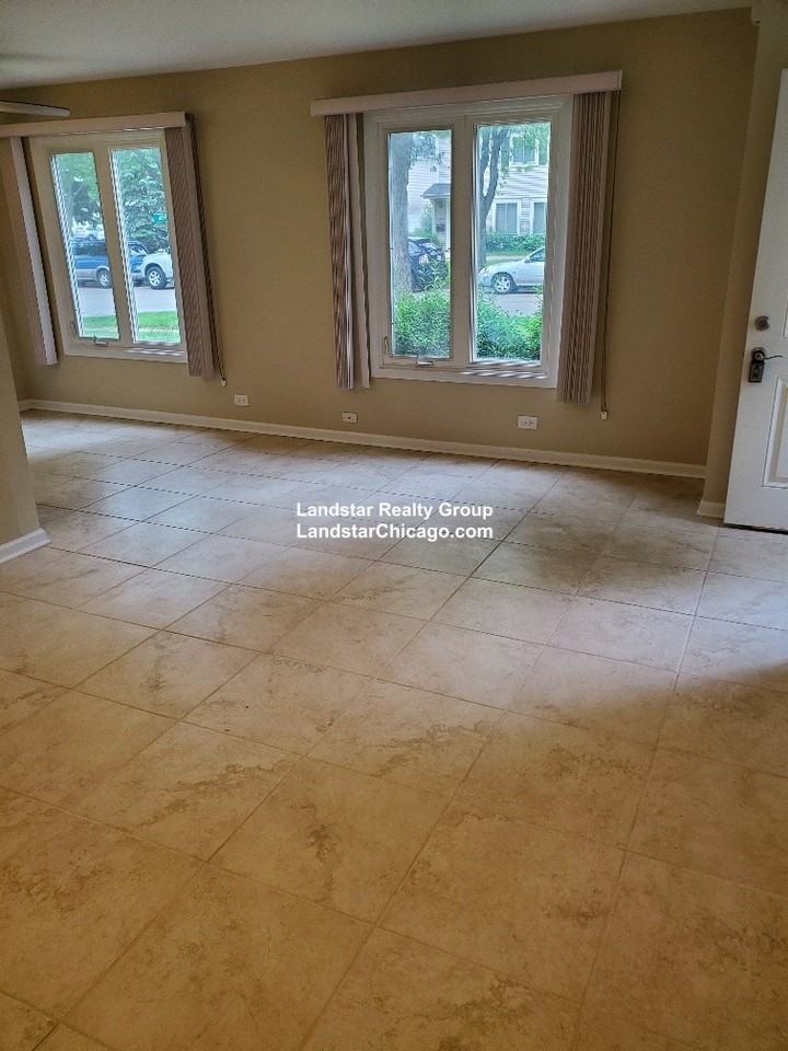 1170 Cove Dr - Photo 2 of 25
