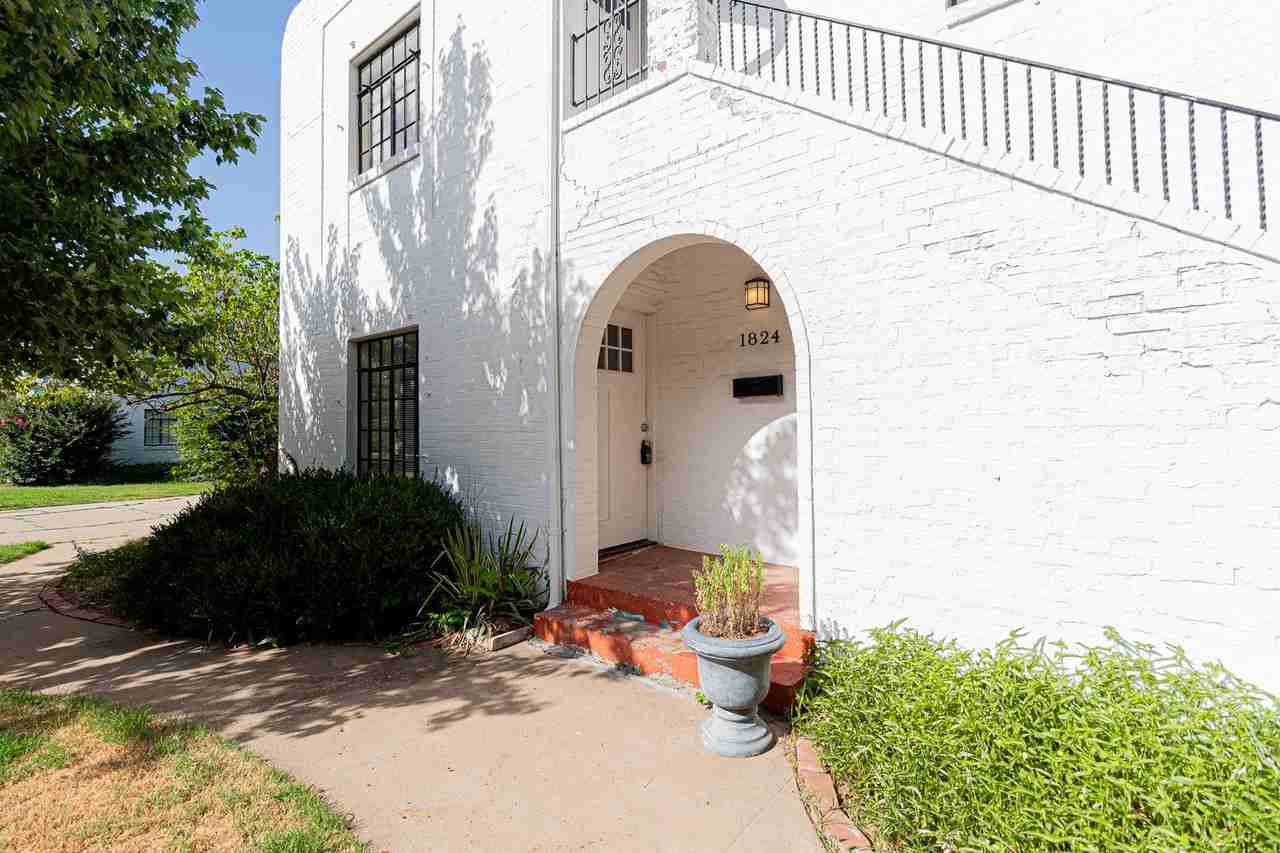 1824 Carey Pl #1 - Photo 2 of 40