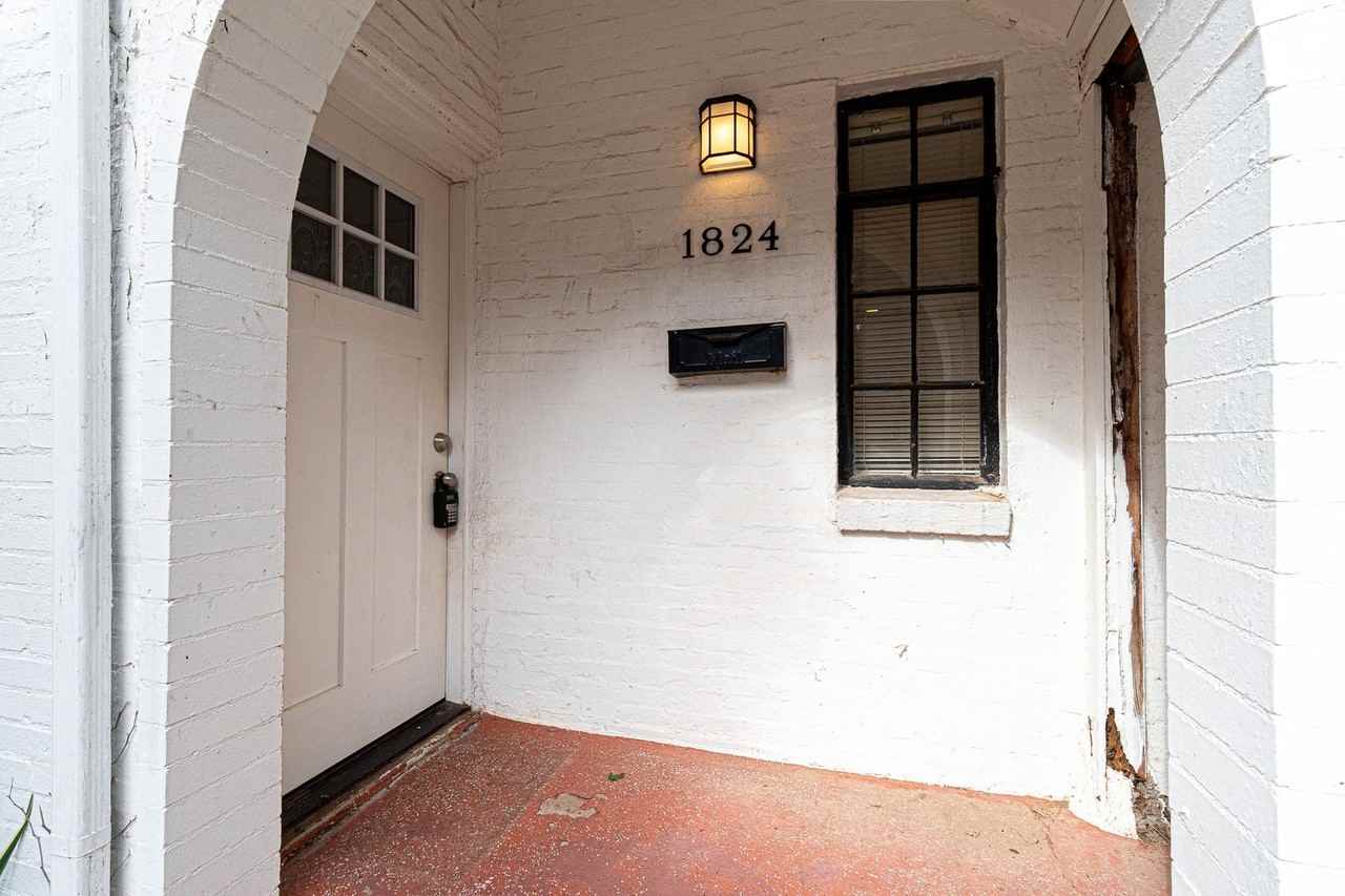 1824 Carey Pl #1 - Photo 4 of 40