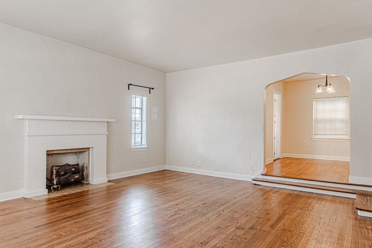 1824 Carey Pl #1 - Photo 6 of 40