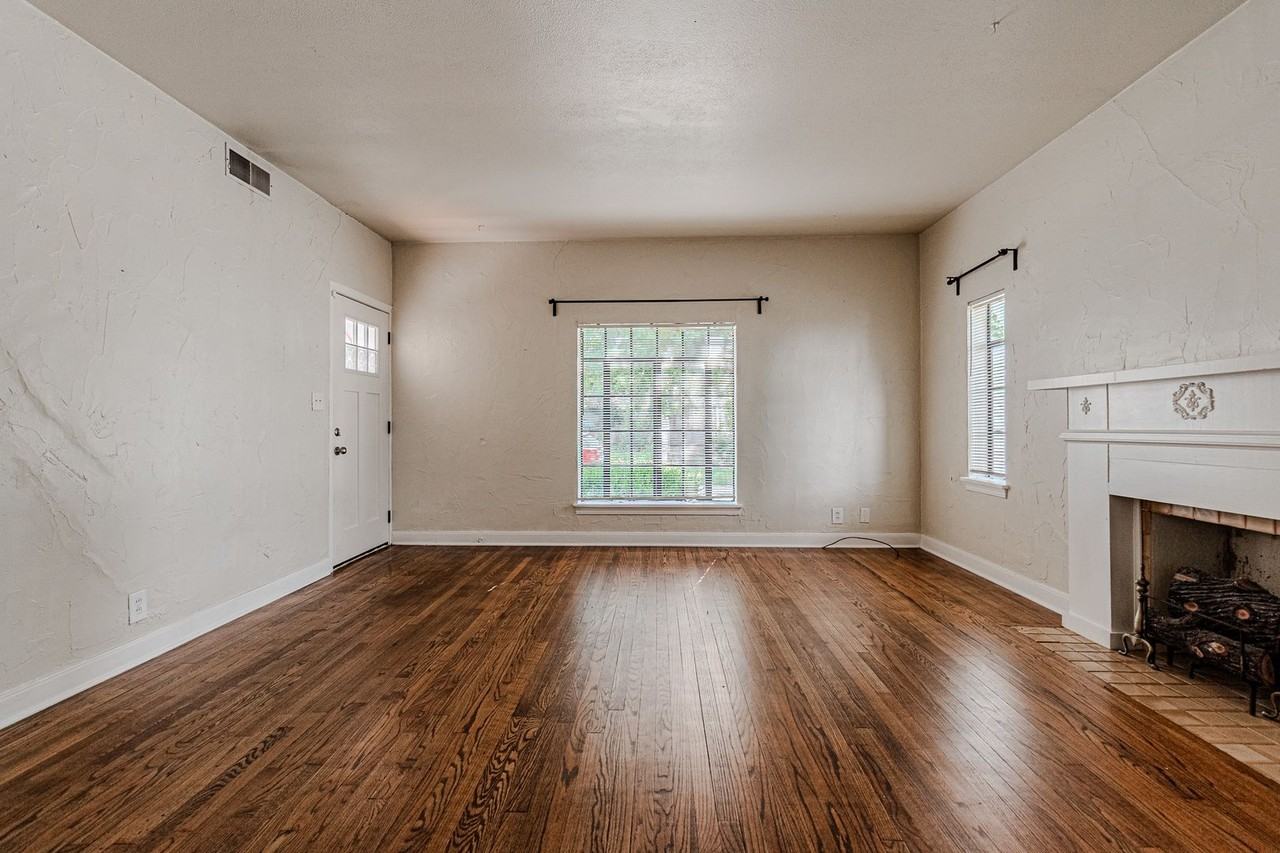 1824 Carey Pl #1 - Photo 3 of 22