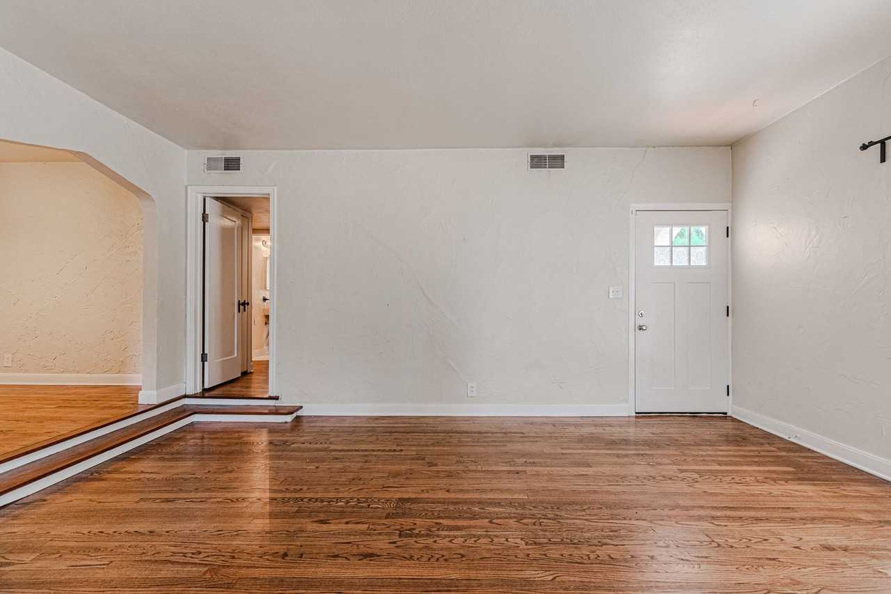 1824 Carey Pl #1 - Photo 4 of 22