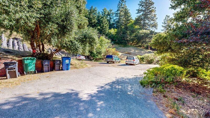 11 Pedrini Way #1 - Photo 5 of 33