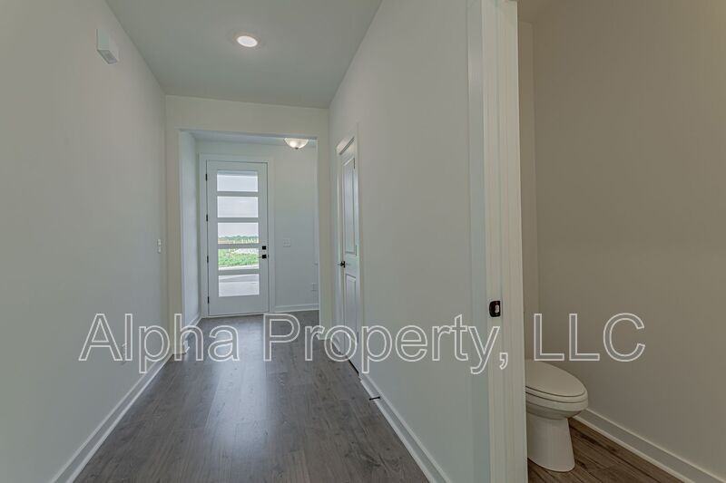 1451 Darrowby Way - Photo 4 of 24
