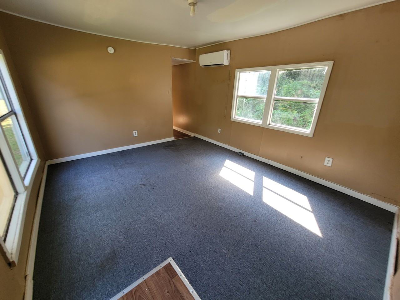 1007 E Florida Street Ext - Photo 3 of 5