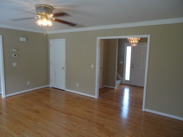 3844 Eagle Glen Rd - Photo 3 of 18