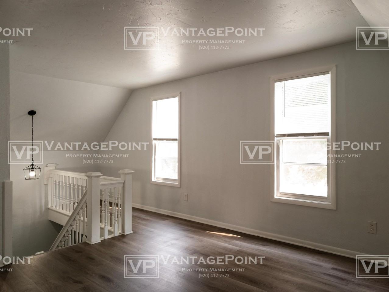 819 Kellogg St Uppr - Photo 2 of 11