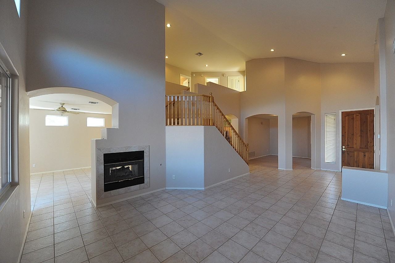 5677 N Placita Paisaje - Photo 3 of 26