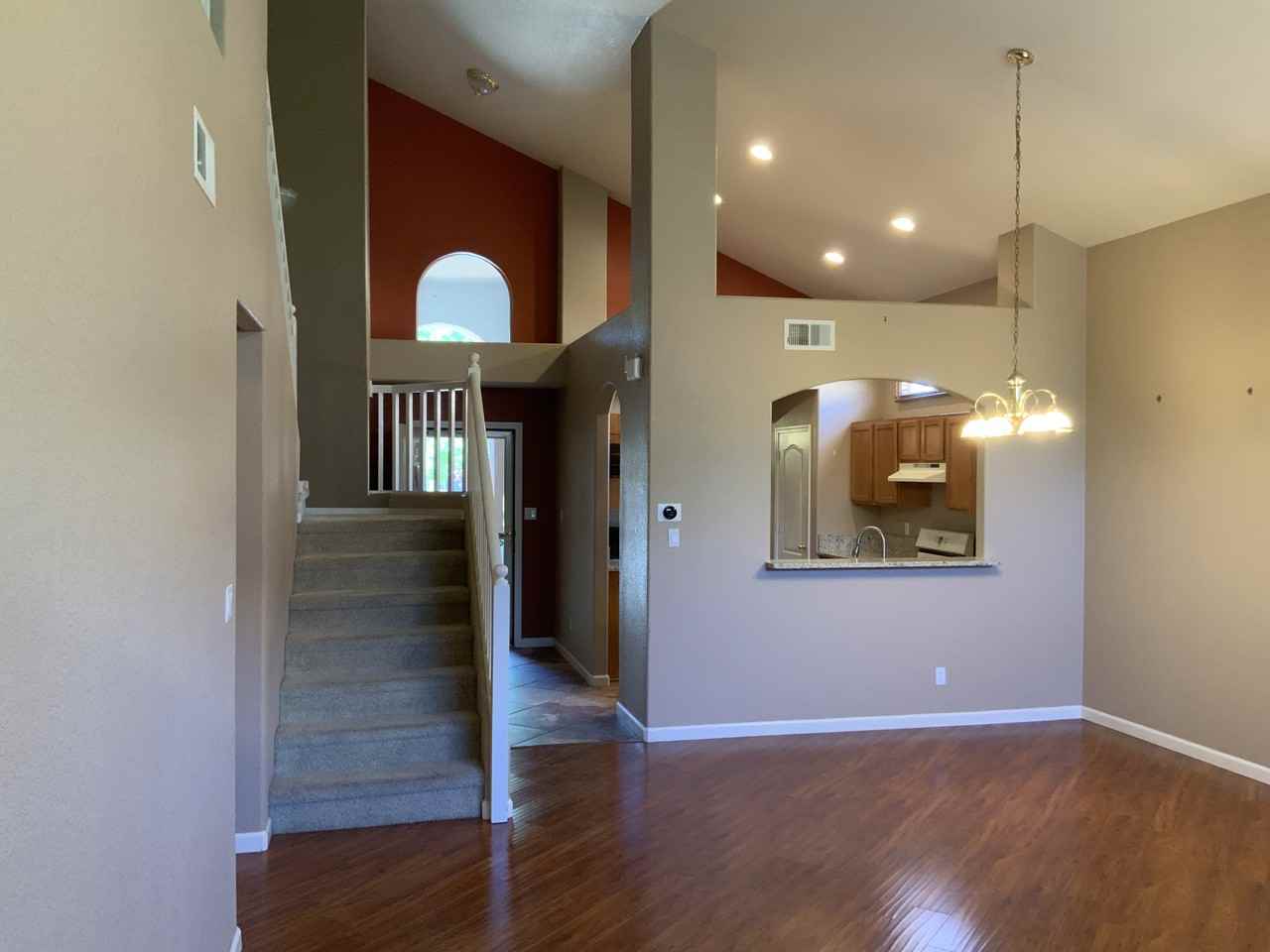 7209 Deer Canyon Ave Ne - Photo 2 of 24