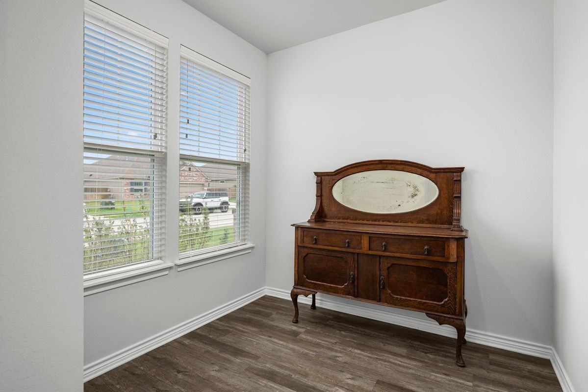 2502 Cordova Ridge Ct - Photo 6 of 25