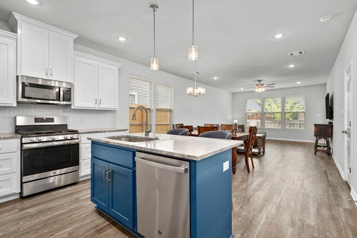 2502 Cordova Ridge Ct - Photo 7 of 25