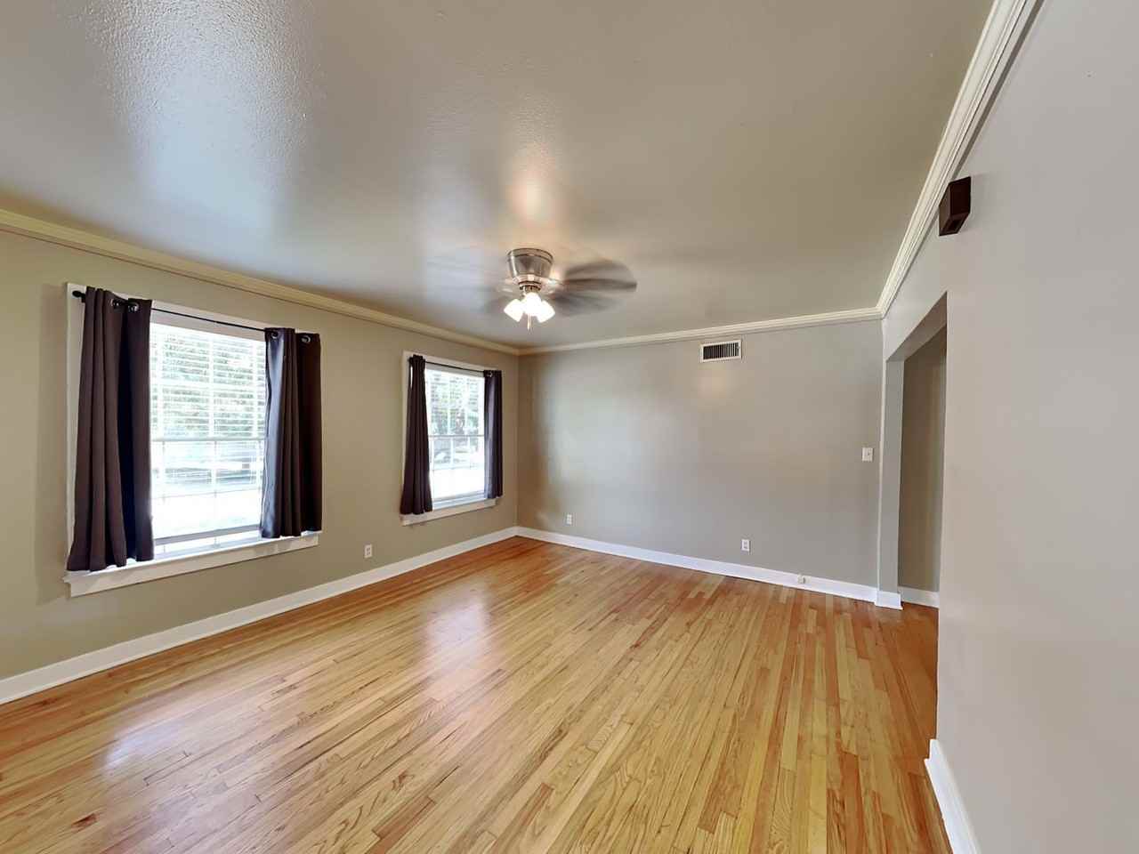 3551 W 4th St #1 - Photo 2 of 14