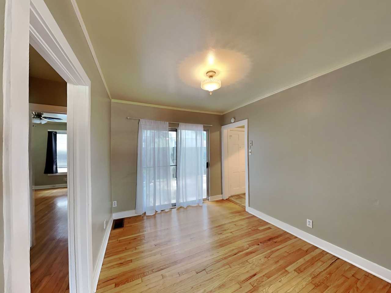 3551 W 4th St #1 - Photo 5 of 14