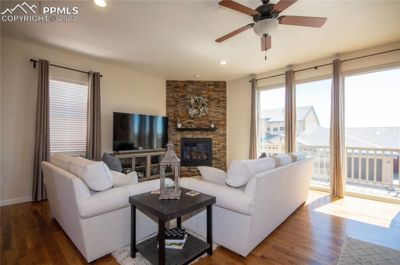 5961 Canyon Reserve Hts - Photo 3 of 20