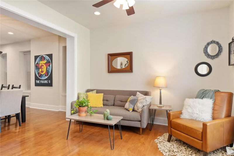 2633 Armand Pl - Photo 4 of 20