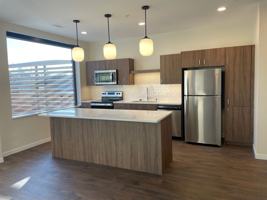 featured image of 225 Main St