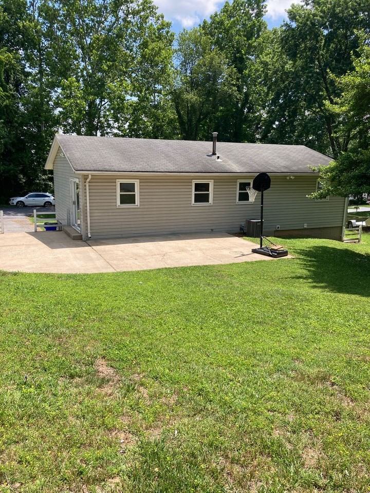 1618 Gibbons Rd - Photo 3 of 22