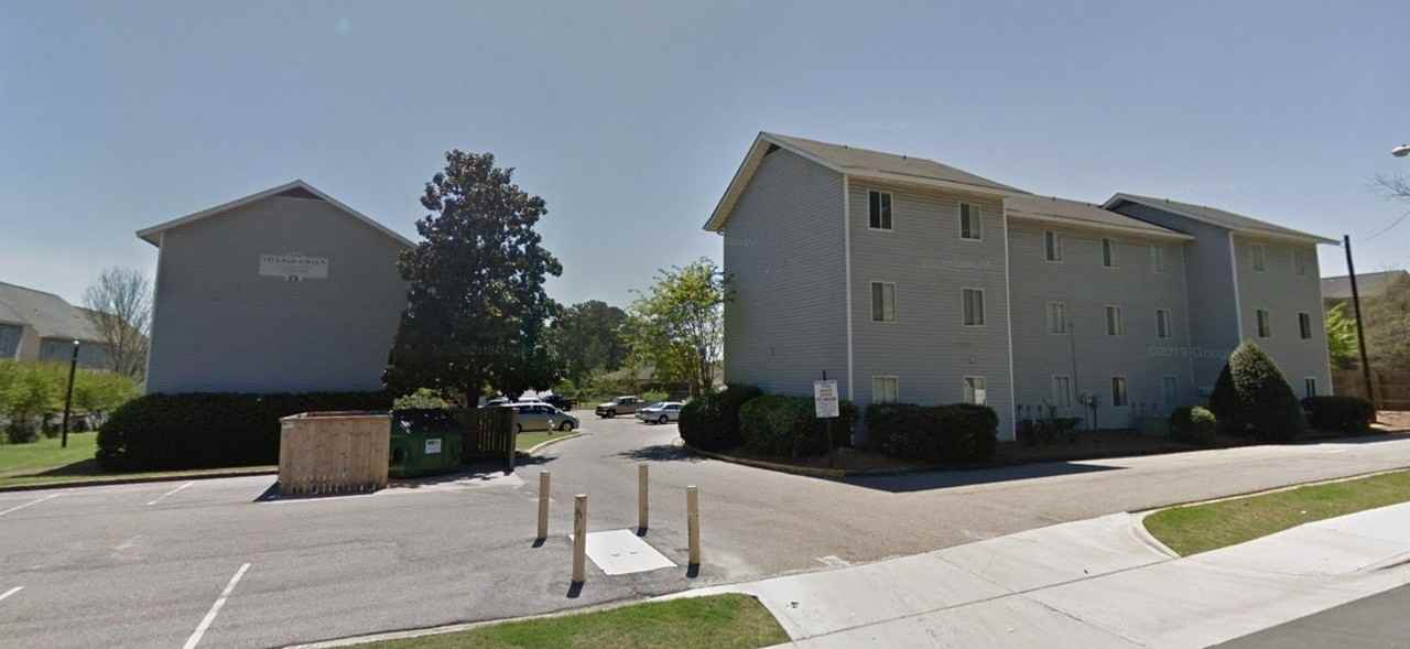 555 W Glenn Ave #203 - Photo 3 of 10