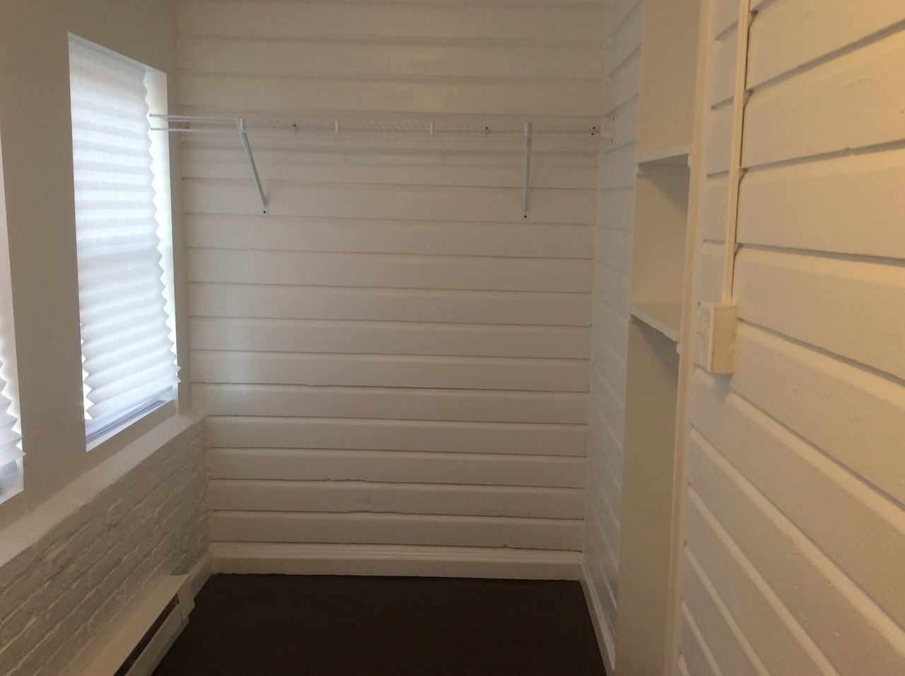 258 E Philadelphia St #2 - Photo 7 of 11