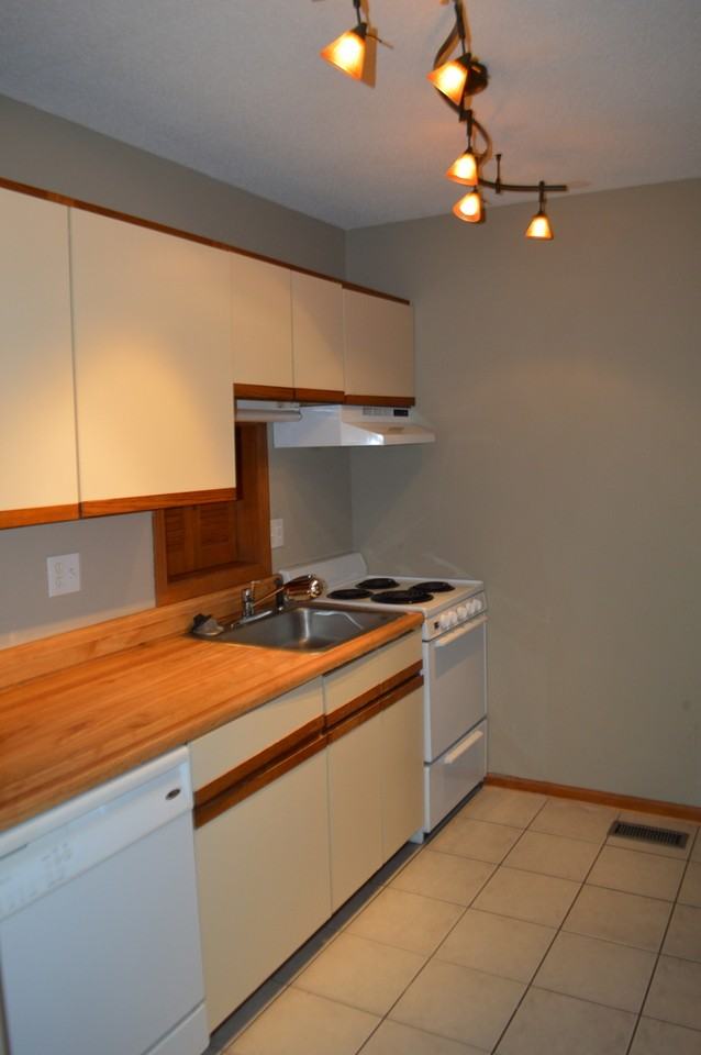 207 Mccellion Ave - Photo 4 of 12