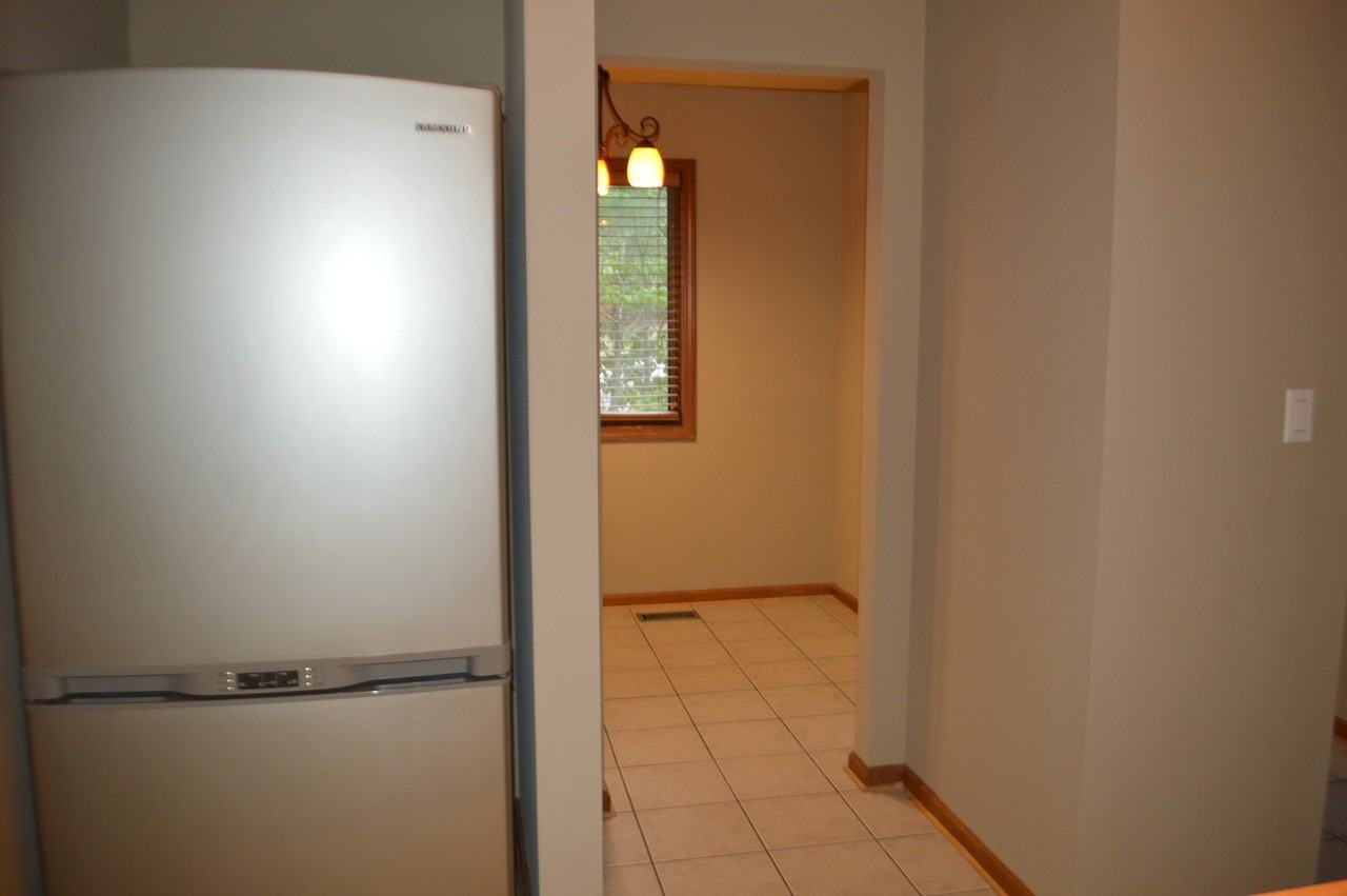 207 Mccellion Ave - Photo 5 of 12