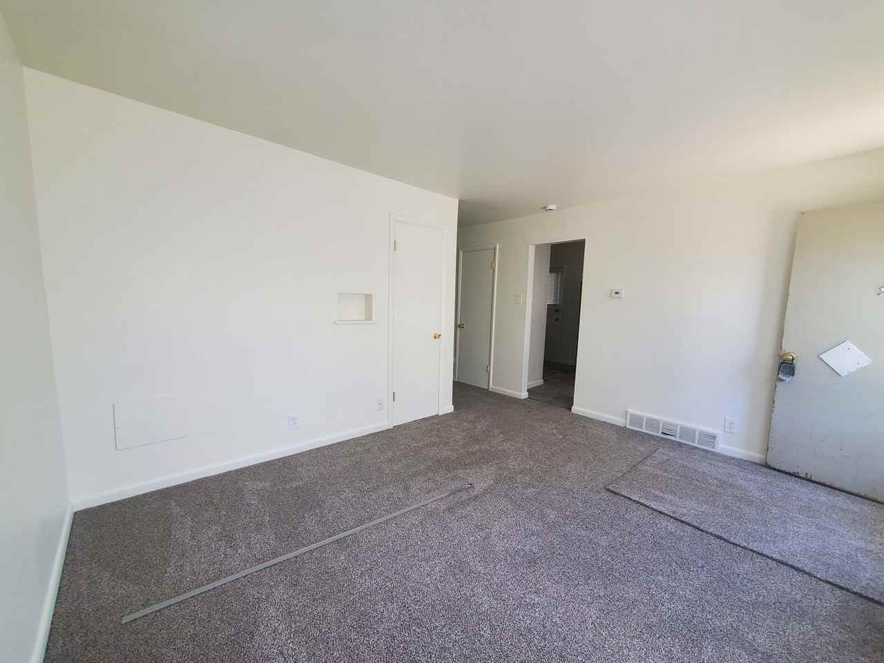 1535 W Byers Pl - Photo 3 of 11