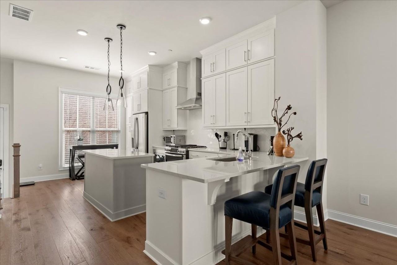 4217 Deming Cir - Photo 7 of 29