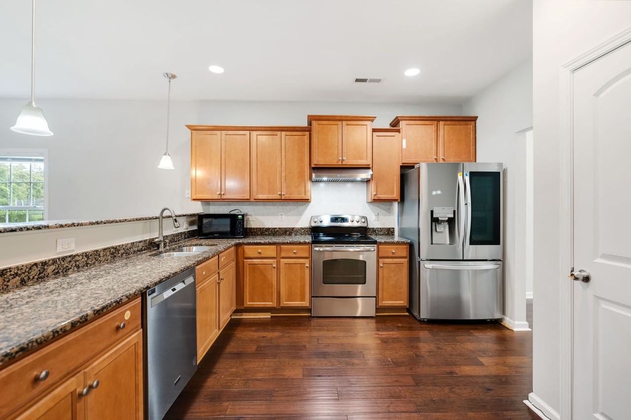 3408 Alman Dr - Photo 3 of 22