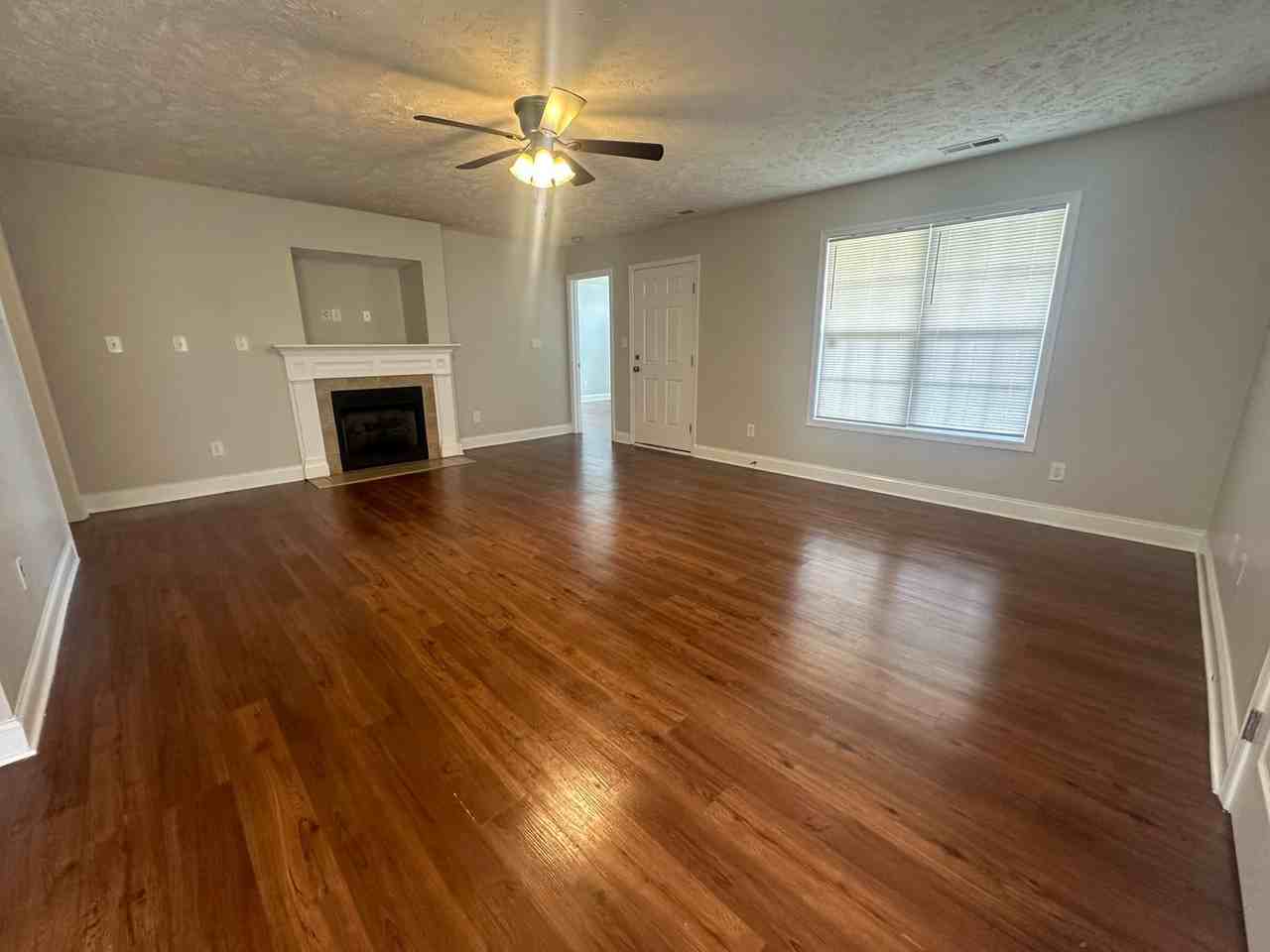 450 Copper Creek Dr - Photo 2 of 16