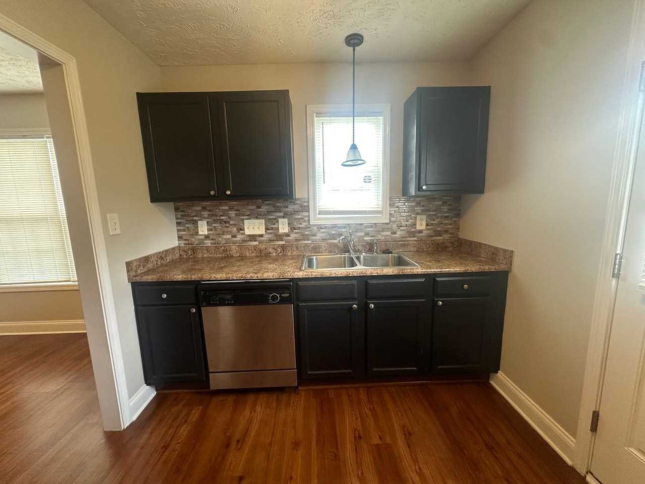 450 Copper Creek Dr - Photo 6 of 16