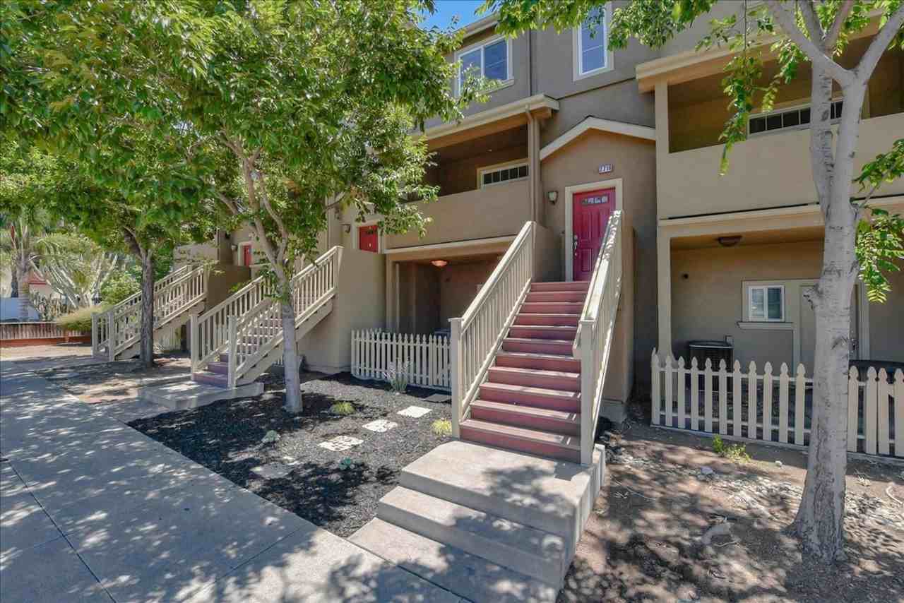 2716 Mckee Rd - Photo 2 of 27