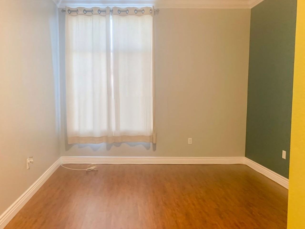 435 W Center Street Promenade - Photo 4 of 16