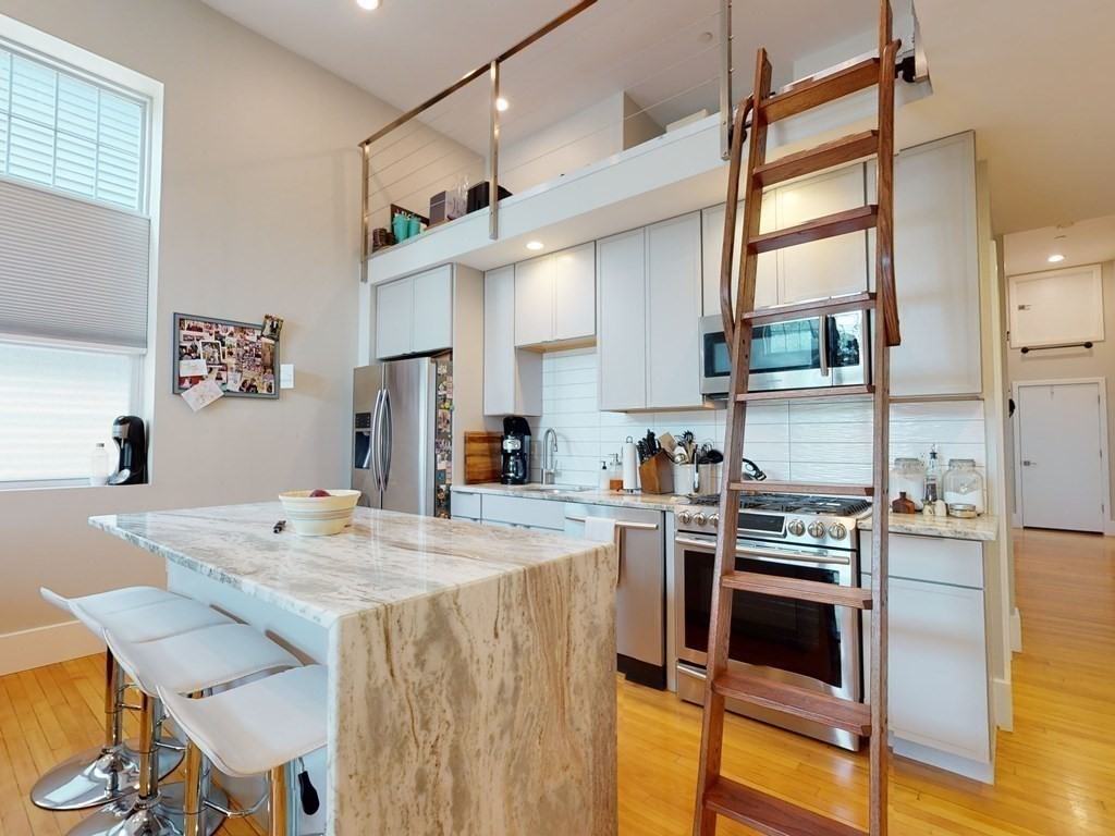 204 Spencer Avenue #5 - Photo 2 of 35