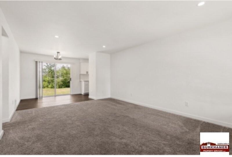 405 N 18th St - Photo 3 of 10