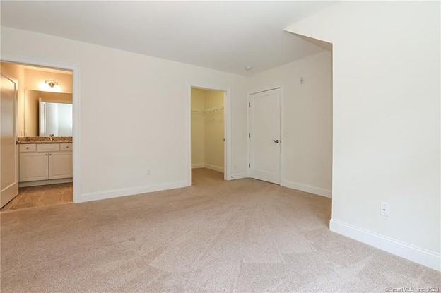 593 Main St #201 - Photo 6 of 10