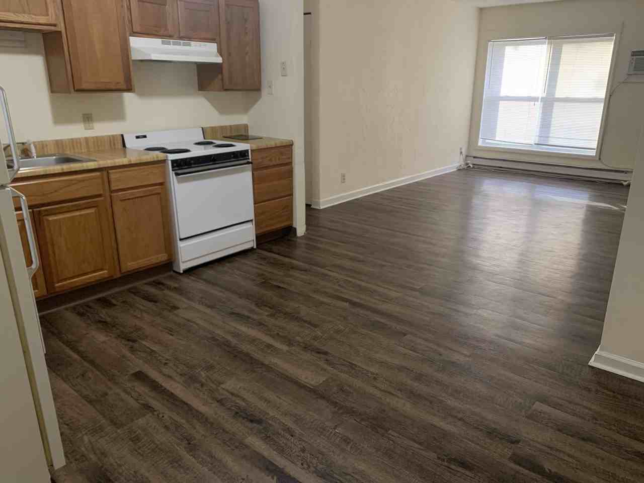 1528 Bertha Ln #A - Photo 2 of 3