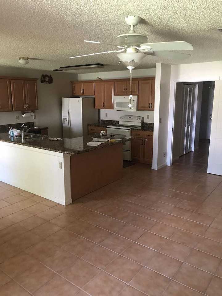154 Sunflower Cir #NA - Photo 2 of 9