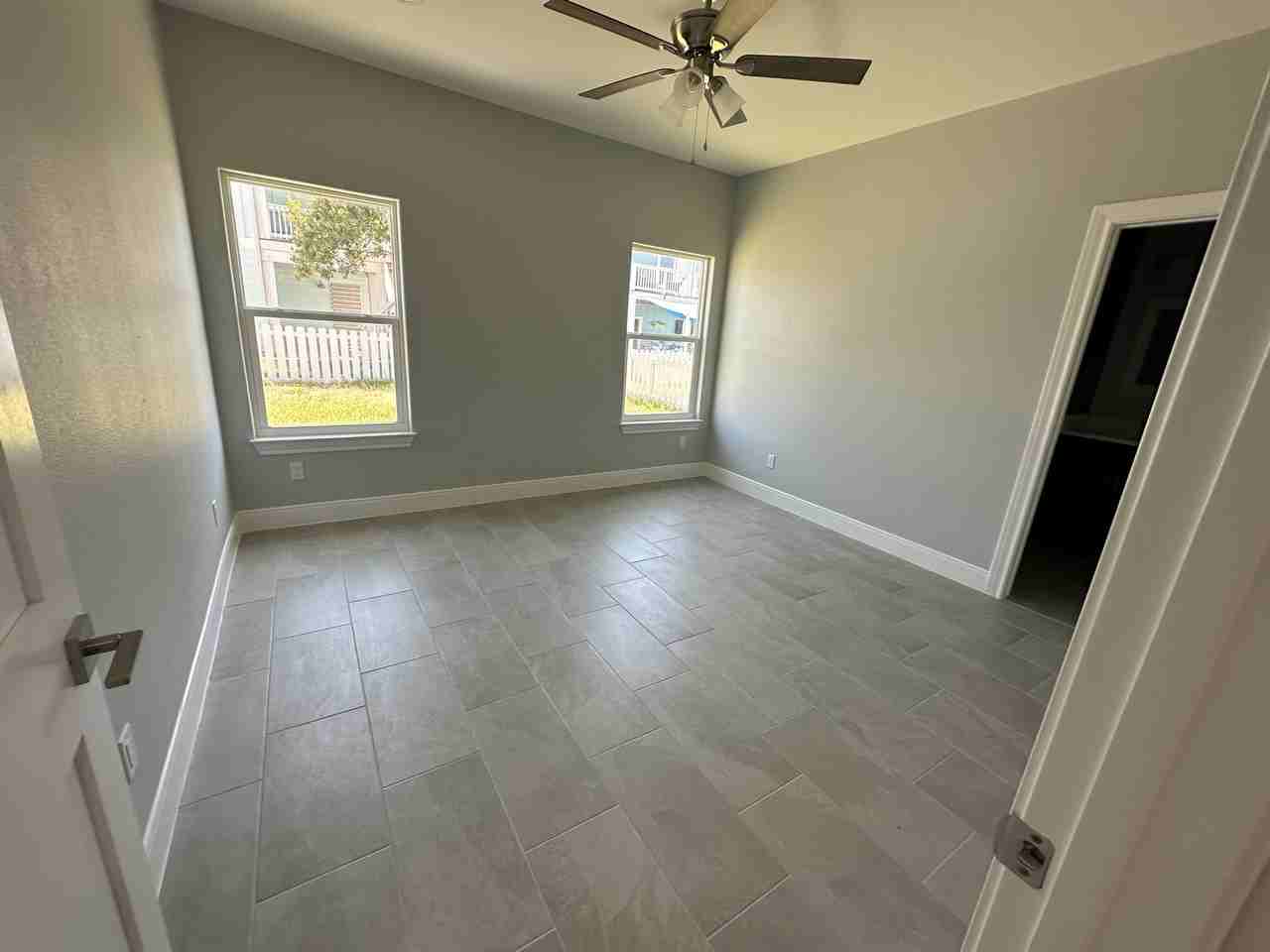 136 Breezeway Dr #NA - Photo 7 of 24