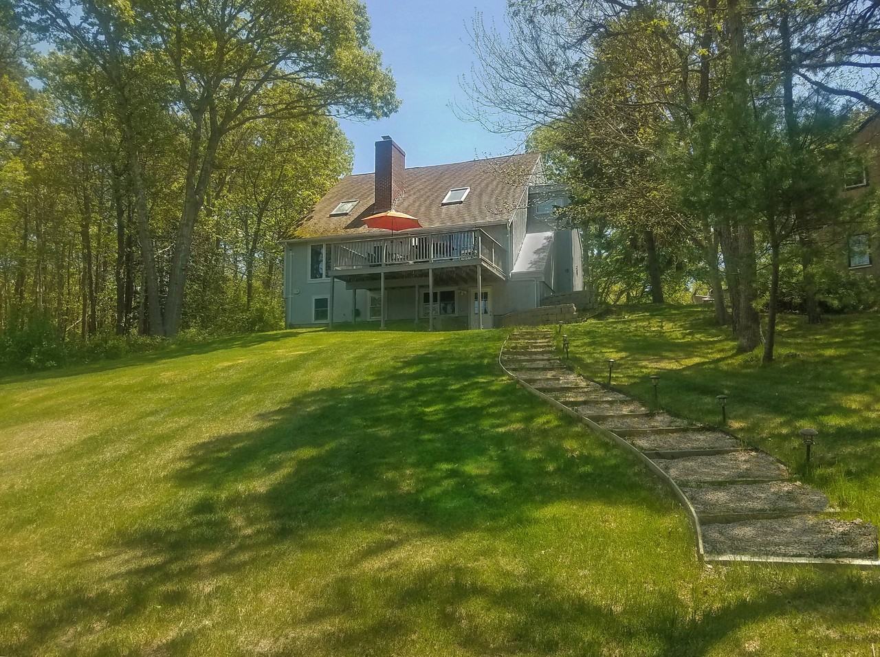 13 Great Hill Rd   *winter Rental #NA - Photo 2 of 24