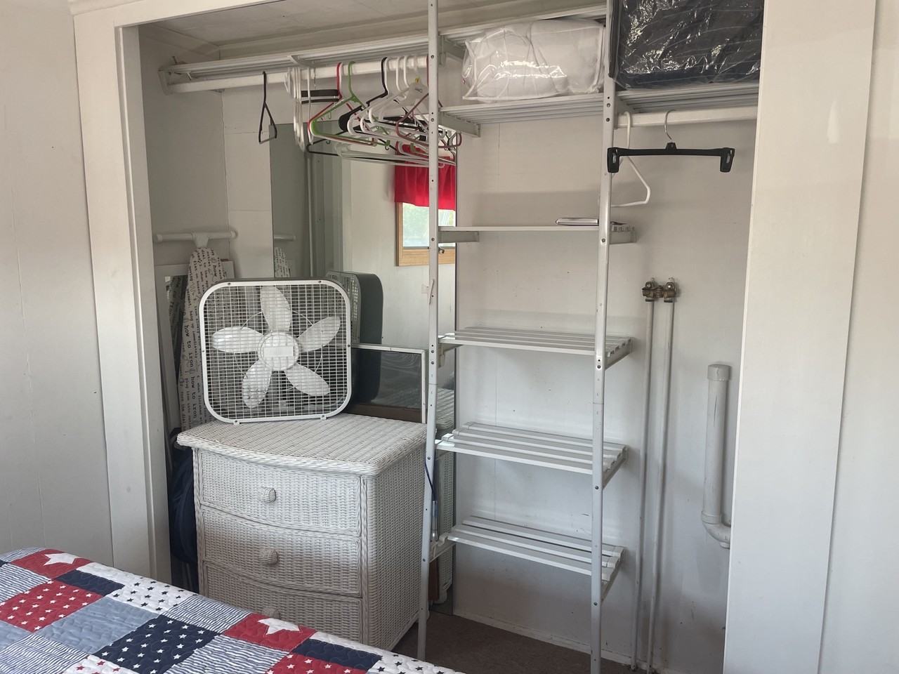 174 N Shore Blvd  Quarterboard 3 *winter Rental #NA - Photo 5 of 11