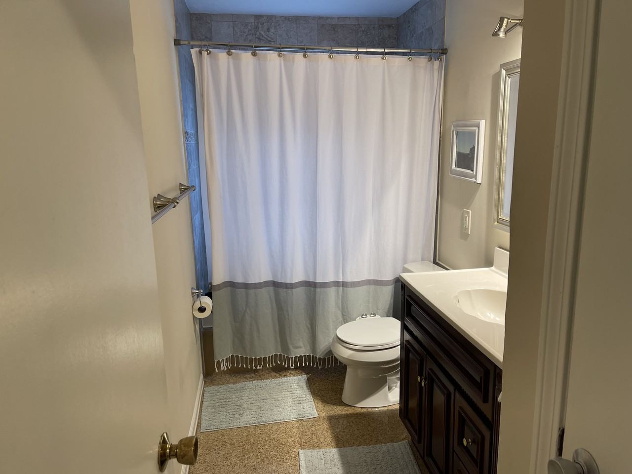 50 Gilbert St #50 - Photo 5 of 10