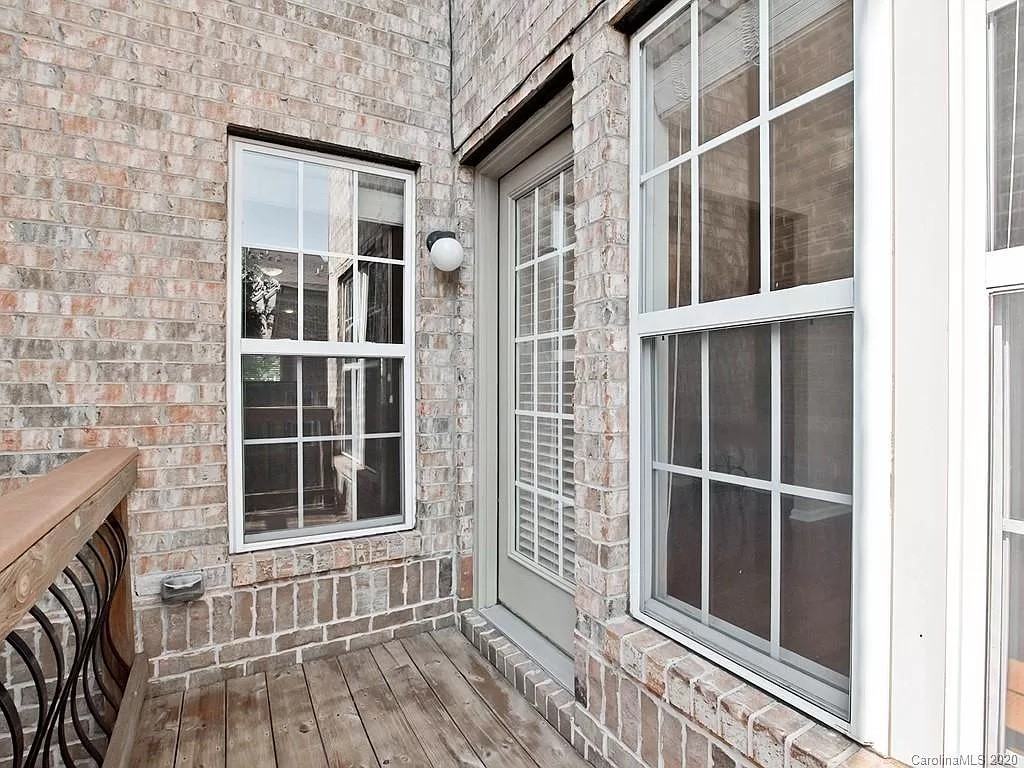 660 Penn Street #660PENNST - Photo 5 of 21