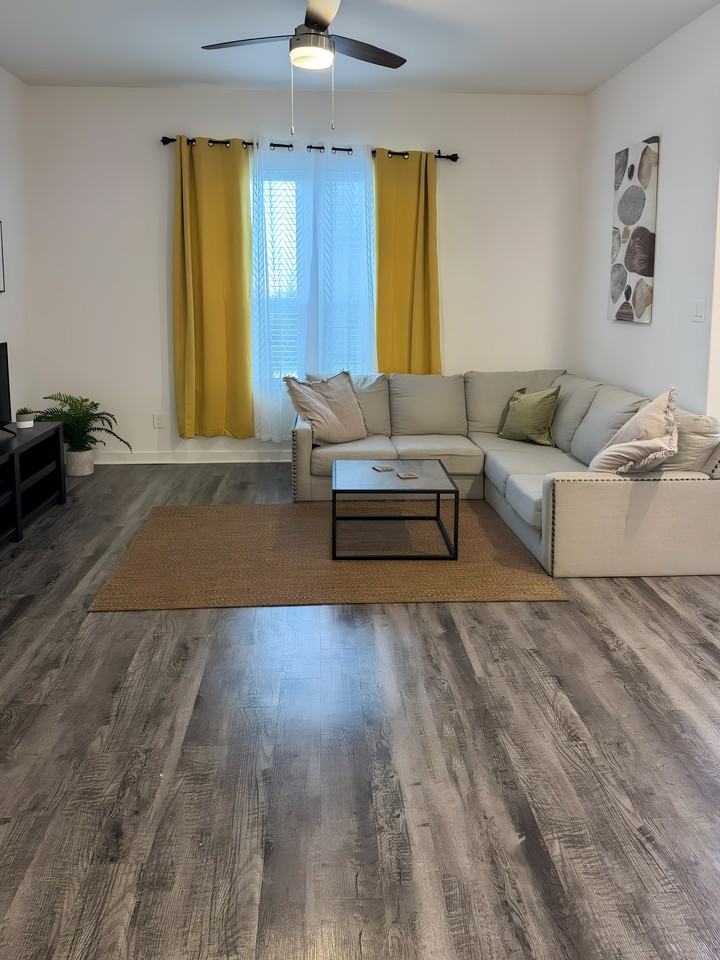 Oakside Trl - Photo 3 of 8