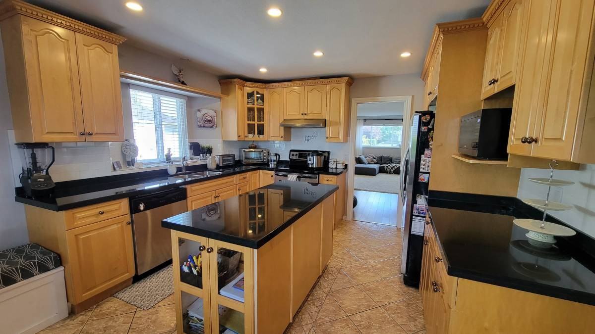 214a St & 51b Ave - Photo 6 of 18