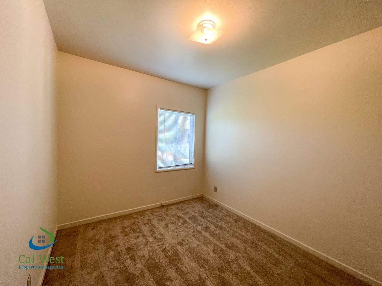 33 E Empire St #205 - Photo 6 of 15