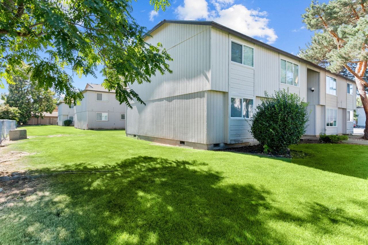 Twenty Westgate Apartments - Photo 2 of 19