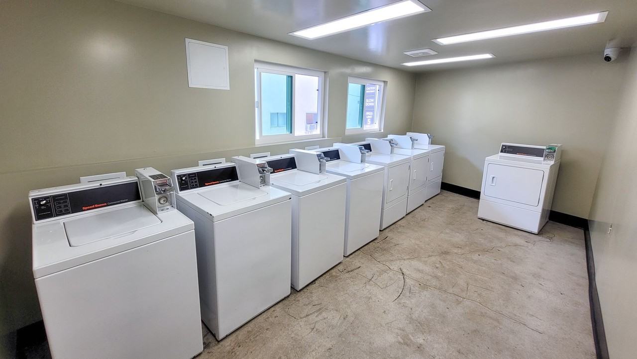 Rosemead Blvd. Apartments - Photo 5 of 5
