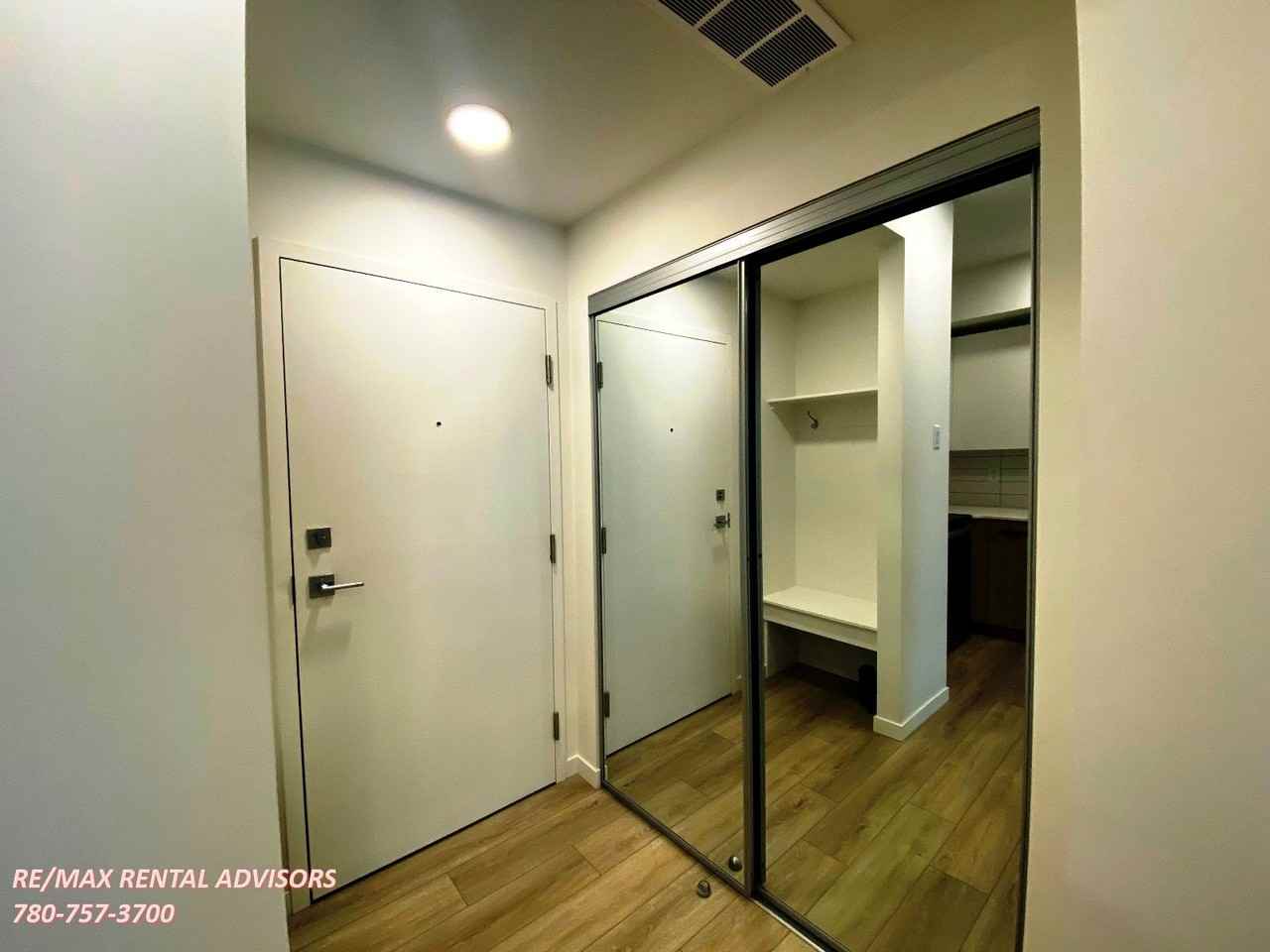 864 Secord Blvd Nw - Photo 2 of 9