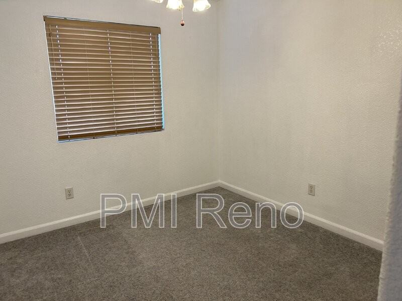 9210 Gulf Stream Ct - Photo 2 of 19