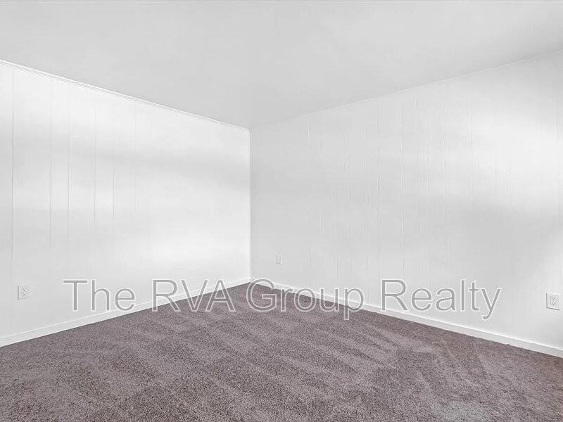 1500 Luther Blvd - Photo 4 of 21